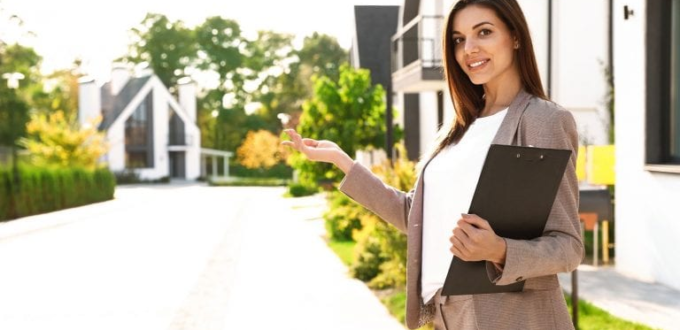 Top Ten Gift Ideas for Real Estate Agents